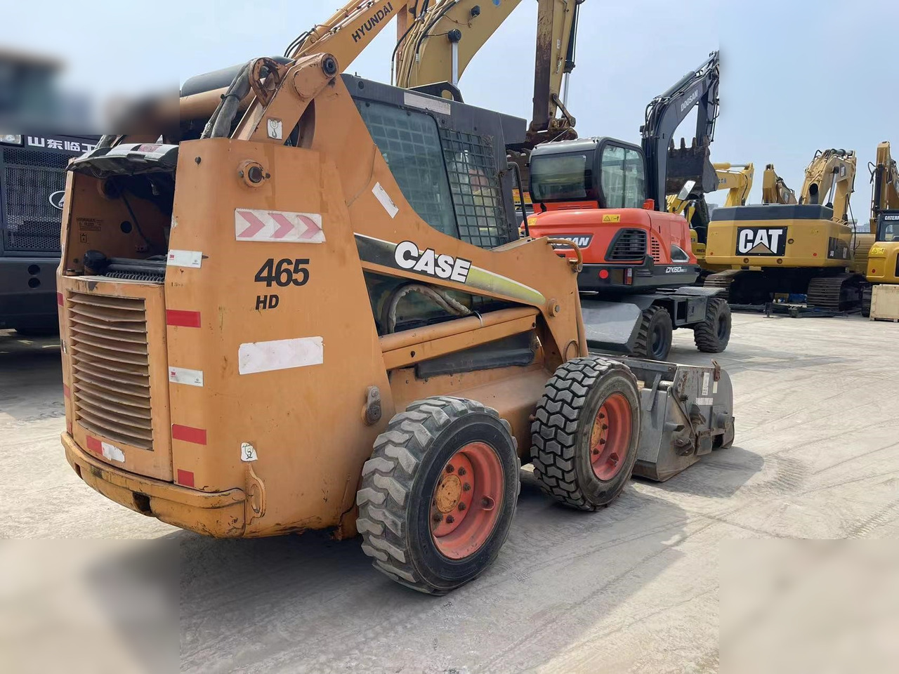 CASE 85XT - Mini utovarivač: slika CASE 85XT - Mini utovarivač CASE 85XT - Mini utovarivač: slika CASE 85XT - Mini utovarivač