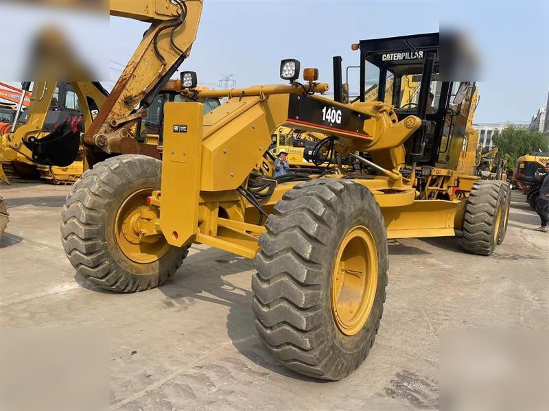 CATERPILLAR 140G - Grejder: slika CATERPILLAR 140G - Grejder CATERPILLAR 140G - Grejder: slika CATERPILLAR 140G - Grejder