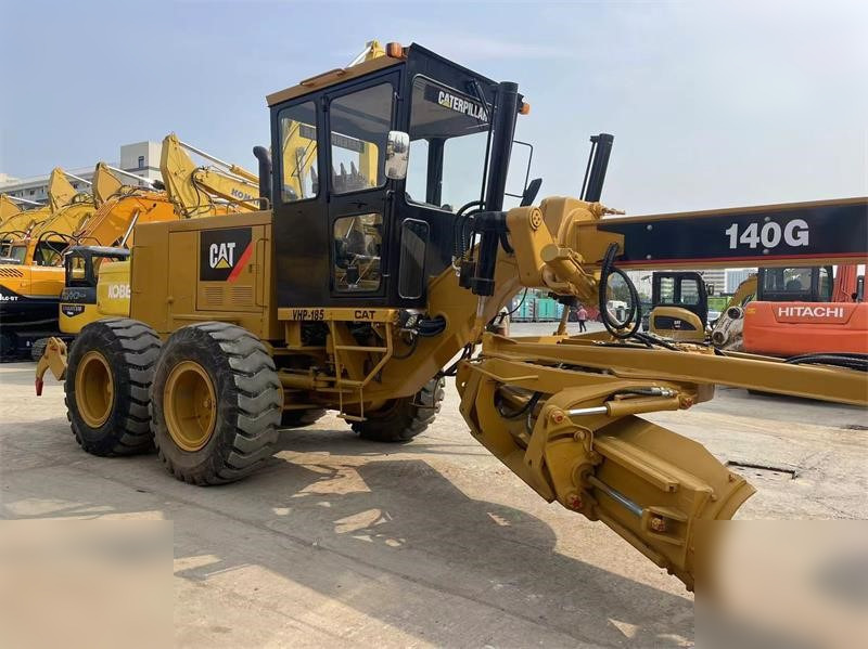 CATERPILLAR 140G - Grejder: slika CATERPILLAR 140G - Grejder CATERPILLAR 140G - Grejder: slika CATERPILLAR 140G - Grejder