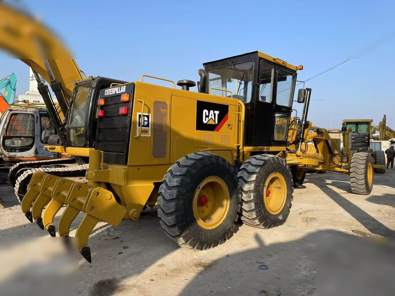 CATERPILLAR 140H - Grejder: slika CATERPILLAR 140H - Grejder CATERPILLAR 140H - Grejder: slika CATERPILLAR 140H - Grejder