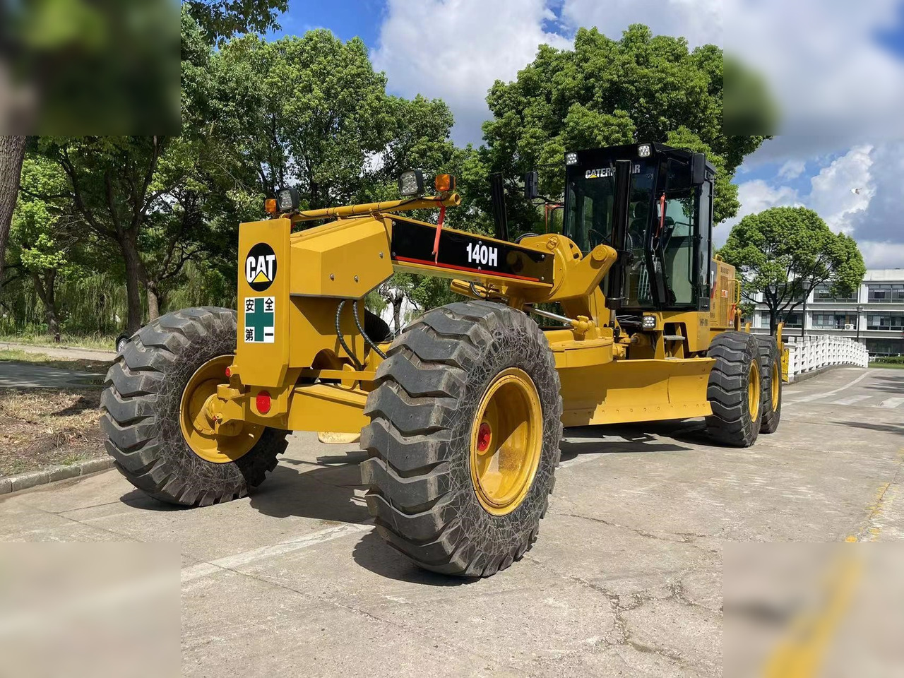 CATERPILLAR 140H - Grejder: slika CATERPILLAR 140H - Grejder CATERPILLAR 140H - Grejder: slika CATERPILLAR 140H - Grejder