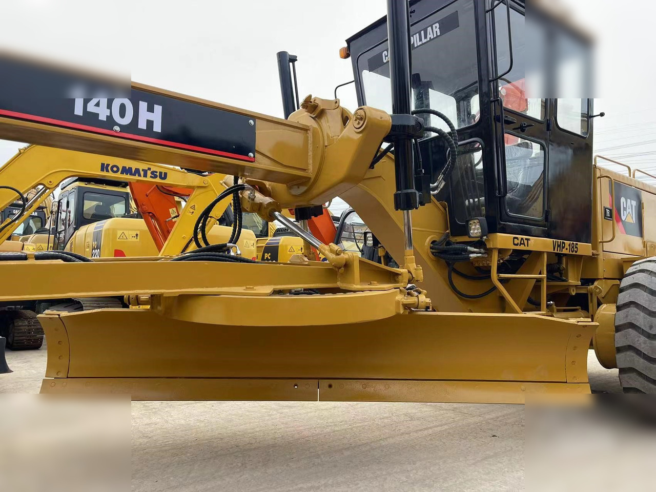 CATERPILLAR 140H - Grejder: slika CATERPILLAR 140H - Grejder CATERPILLAR 140H - Grejder: slika CATERPILLAR 140H - Grejder