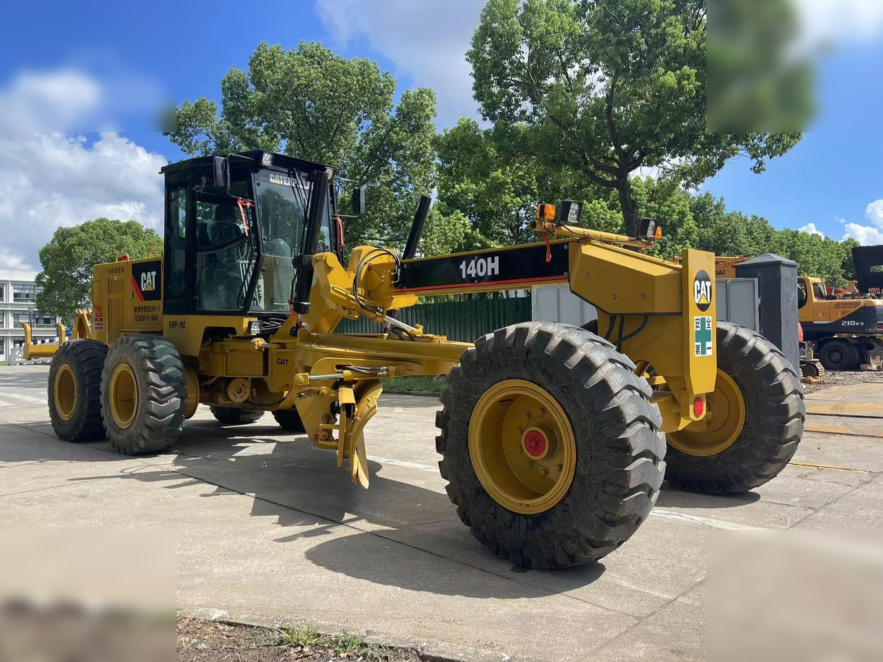 CATERPILLAR 140H - Grejder: slika CATERPILLAR 140H - Grejder CATERPILLAR 140H - Grejder: slika CATERPILLAR 140H - Grejder