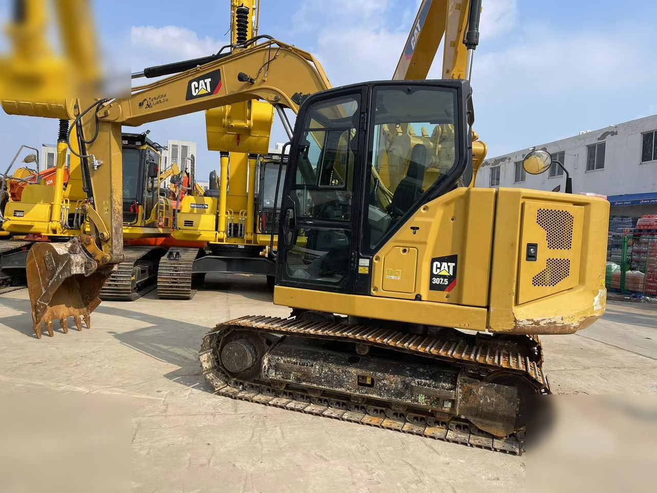 CATERPILLAR 307.5 - Bager gusjeničar: slika CATERPILLAR 307.5 - Bager gusjeničar CATERPILLAR 307.5 - Bager gusjeničar: slika CATERPILLAR 307.5 - Bager gusjeničar