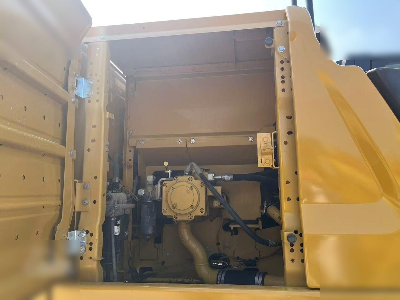 CATERPILLAR 320GC - Bager gusjeničar: slika CATERPILLAR 320GC - Bager gusjeničar CATERPILLAR 320GC - Bager gusjeničar: slika CATERPILLAR 320GC - Bager gusjeničar