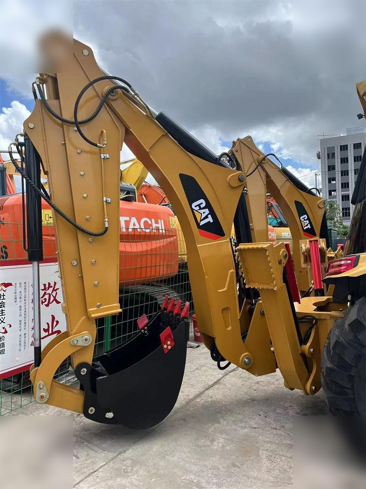 CATERPILLAR 430F - Rovokopač-utovarivač: slika CATERPILLAR 430F - Rovokopač-utovarivač CATERPILLAR 430F - Rovokopač-utovarivač: slika CATERPILLAR 430F - Rovokopač-utovarivač