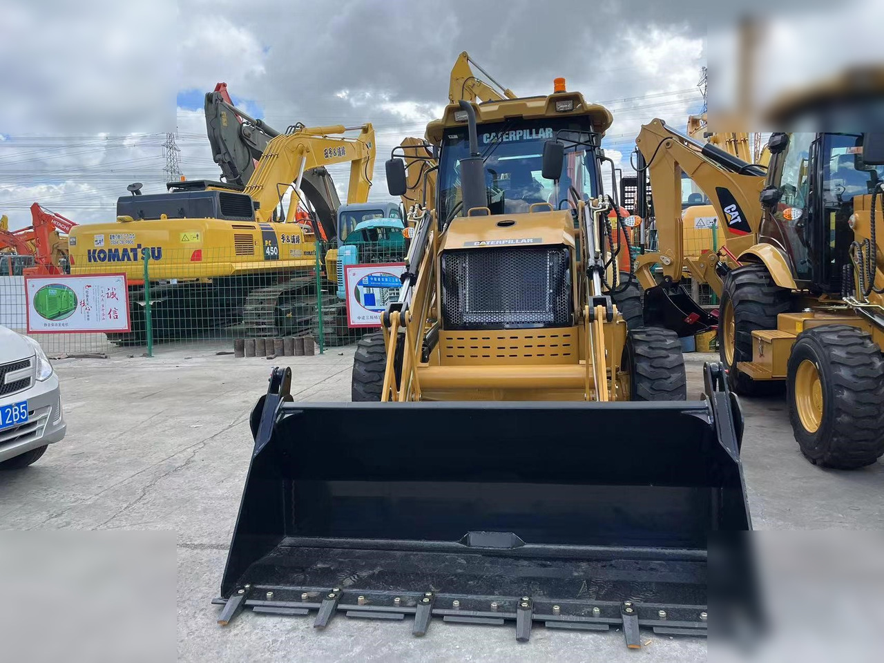 CATERPILLAR 430F2 - Rovokopač-utovarivač: slika CATERPILLAR 430F2 - Rovokopač-utovarivač CATERPILLAR 430F2 - Rovokopač-utovarivač: slika CATERPILLAR 430F2 - Rovokopač-utovarivač