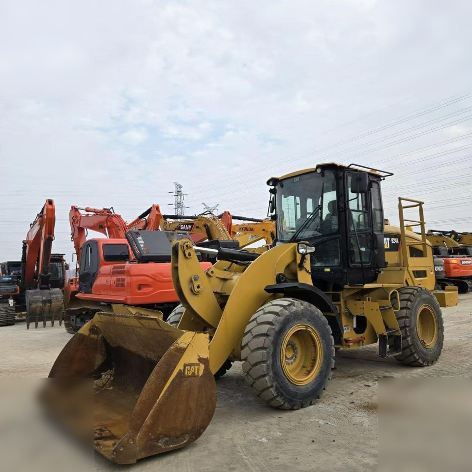 Utovarivač na kotačima CATERPILLAR 924K: slika Utovarivač na kotačima CATERPILLAR 924K