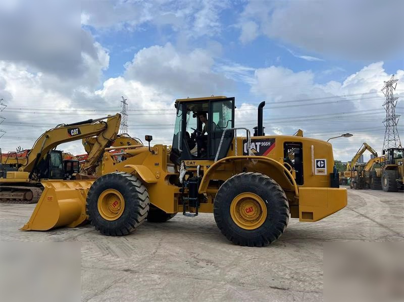 CATERPILLAR 966H - Utovarivač na kotačima: slika CATERPILLAR 966H - Utovarivač na kotačima CATERPILLAR 966H - Utovarivač na kotačima: slika CATERPILLAR 966H - Utovarivač na kotačima