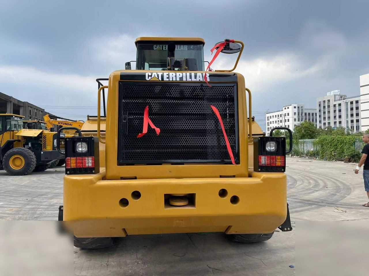 CATERPILLAR 966H - Utovarivač na kotačima: slika CATERPILLAR 966H - Utovarivač na kotačima CATERPILLAR 966H - Utovarivač na kotačima: slika CATERPILLAR 966H - Utovarivač na kotačima