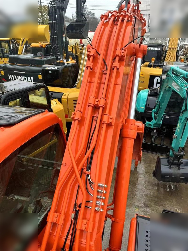 DOOSAN DX225 LC-5 - Bager gusjeničar: slika DOOSAN DX225 LC-5 - Bager gusjeničar DOOSAN DX225 LC-5 - Bager gusjeničar: slika DOOSAN DX225 LC-5 - Bager gusjeničar