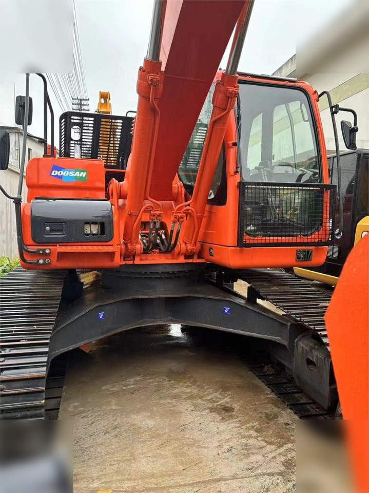 DOOSAN DX225 LC - Bager gusjeničar: slika DOOSAN DX225 LC - Bager gusjeničar DOOSAN DX225 LC - Bager gusjeničar: slika DOOSAN DX225 LC - Bager gusjeničar
