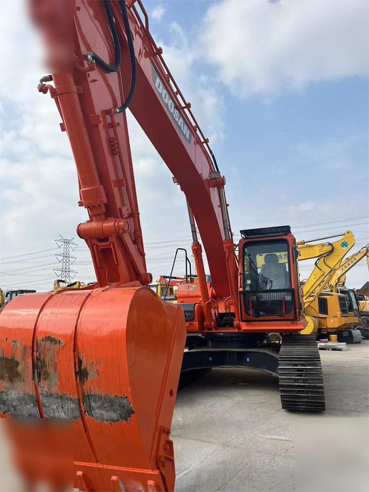 Bager gusjeničar DOOSAN DX300 LC-9C: slika Bager gusjeničar DOOSAN DX300 LC-9C