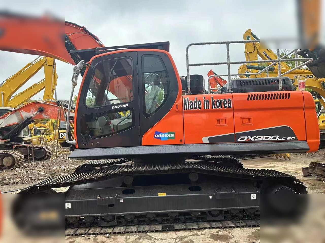 DOOSAN DX300 LC - Bager gusjeničar: slika DOOSAN DX300 LC - Bager gusjeničar DOOSAN DX300 LC - Bager gusjeničar: slika DOOSAN DX300 LC - Bager gusjeničar