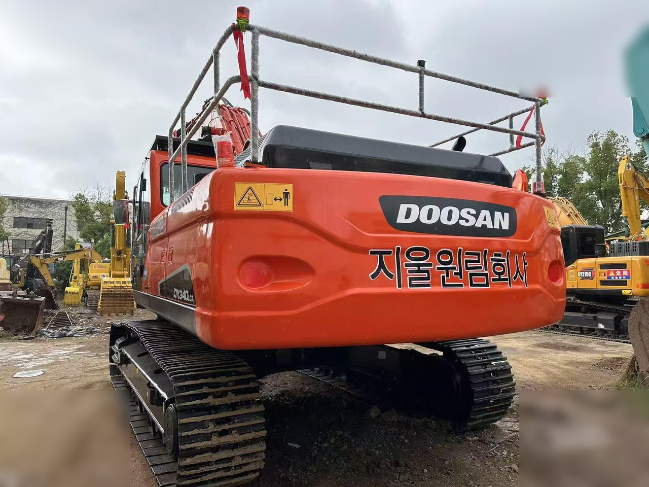 DOOSAN DX340 LCA - Bager gusjeničar: slika DOOSAN DX340 LCA - Bager gusjeničar DOOSAN DX340 LCA - Bager gusjeničar: slika DOOSAN DX340 LCA - Bager gusjeničar