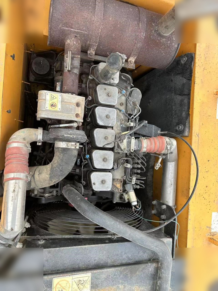 HYUNDAI ROBEX 210 LC-7 - Bager gusjeničar: slika HYUNDAI ROBEX 210 LC-7 - Bager gusjeničar HYUNDAI ROBEX 210 LC-7 - Bager gusjeničar: slika HYUNDAI ROBEX 210 LC-7 - Bager gusjeničar