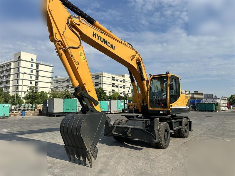 HYUNDAI ROBEX 210W-9 - Bager na kotačima: slika HYUNDAI ROBEX 210W-9 - Bager na kotačima HYUNDAI ROBEX 210W-9 - Bager na kotačima: slika HYUNDAI ROBEX 210W-9 - Bager na kotačima