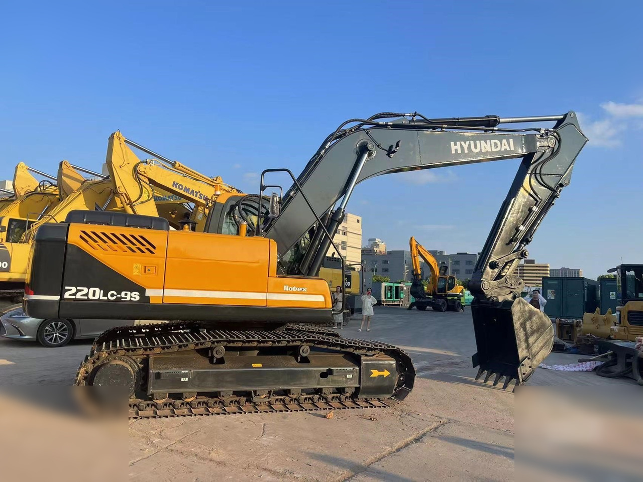 HYUNDAI ROBEX 220 LC-9S - Bager gusjeničar: slika HYUNDAI ROBEX 220 LC-9S - Bager gusjeničar HYUNDAI ROBEX 220 LC-9S - Bager gusjeničar: slika HYUNDAI ROBEX 220 LC-9S - Bager gusjeničar