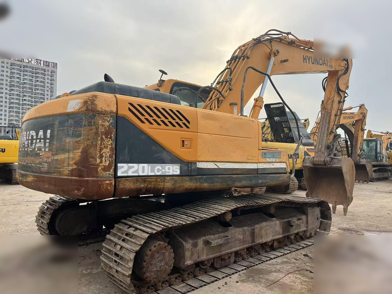 HYUNDAI ROBEX 220 LC-9S - Bager gusjeničar: slika HYUNDAI ROBEX 220 LC-9S - Bager gusjeničar HYUNDAI ROBEX 220 LC-9S - Bager gusjeničar: slika HYUNDAI ROBEX 220 LC-9S - Bager gusjeničar