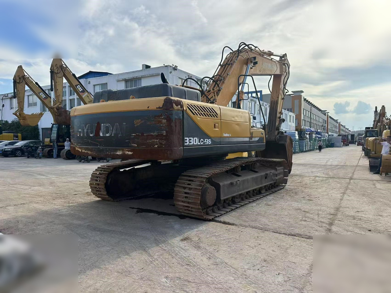 HYUNDAI ROBEX 330 LC-9S - Bager gusjeničar: slika HYUNDAI ROBEX 330 LC-9S - Bager gusjeničar HYUNDAI ROBEX 330 LC-9S - Bager gusjeničar: slika HYUNDAI ROBEX 330 LC-9S - Bager gusjeničar