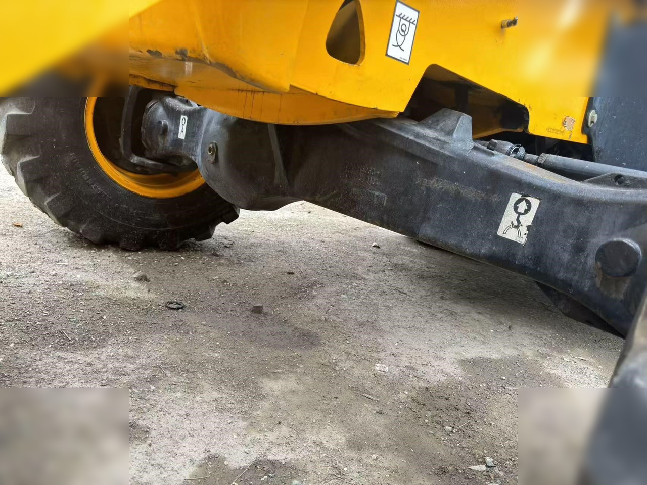 JCB 3CX - Rovokopač-utovarivač: slika JCB 3CX - Rovokopač-utovarivač JCB 3CX - Rovokopač-utovarivač: slika JCB 3CX - Rovokopač-utovarivač