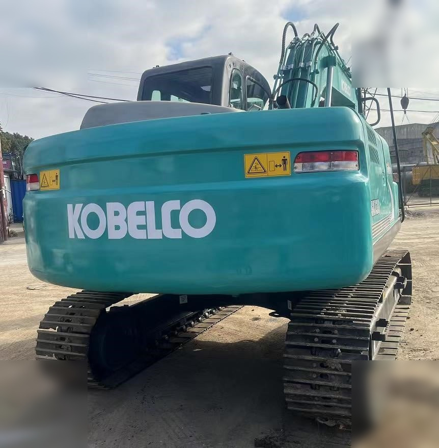KOBELCO SK130-8 - Bager gusjeničar: slika KOBELCO SK130-8 - Bager gusjeničar KOBELCO SK130-8 - Bager gusjeničar: slika KOBELCO SK130-8 - Bager gusjeničar