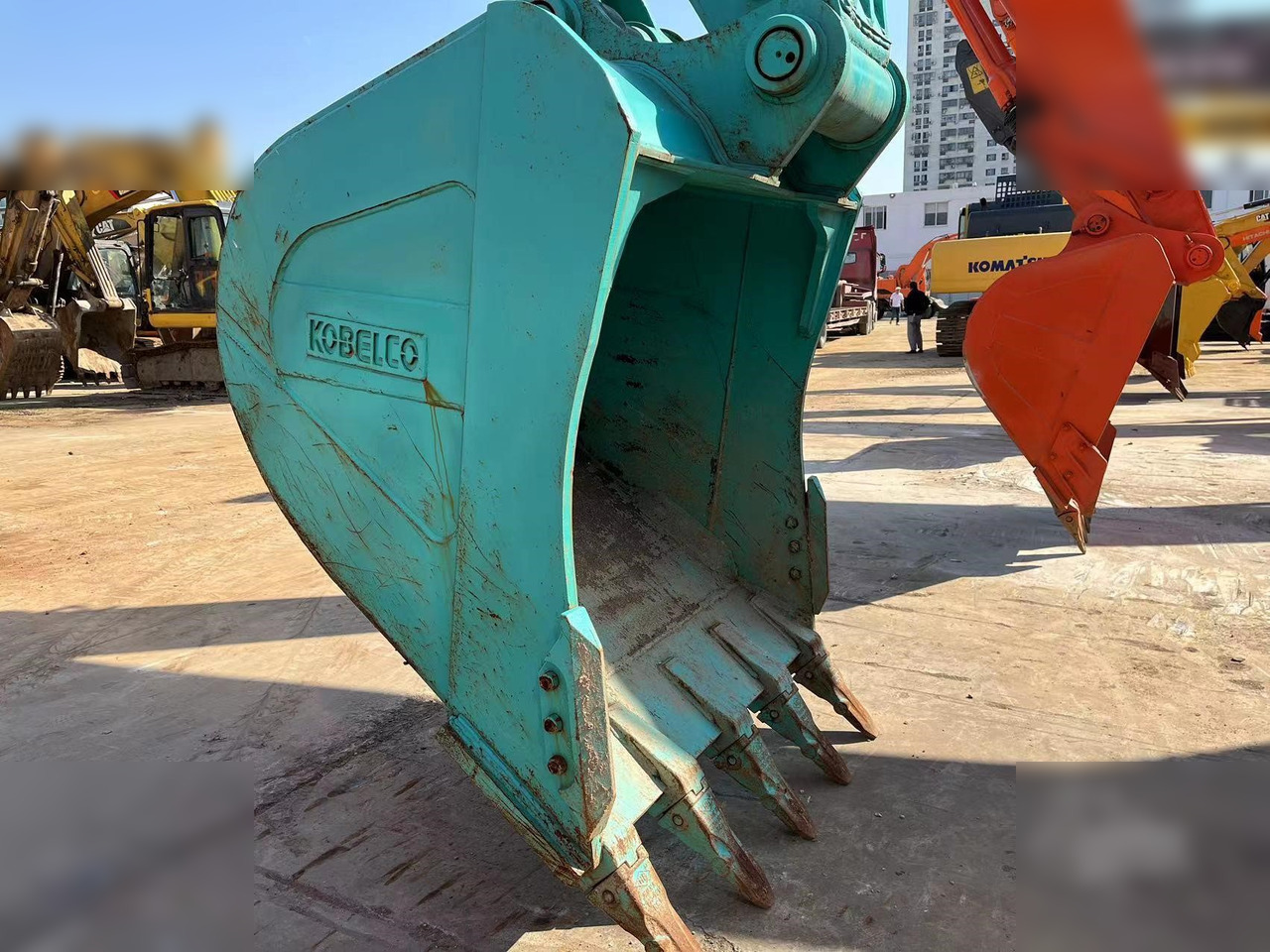 KOBELCO SK350D - Bager gusjeničar: slika KOBELCO SK350D - Bager gusjeničar KOBELCO SK350D - Bager gusjeničar: slika KOBELCO SK350D - Bager gusjeničar