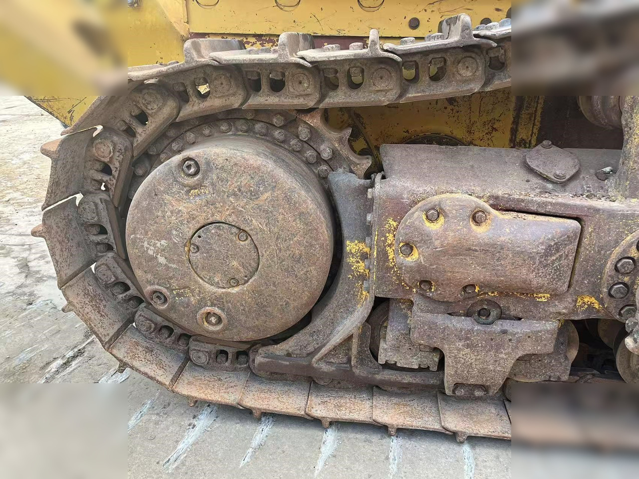 Buldožer KOMATSU D155A-5: slika Buldožer KOMATSU D155A-5