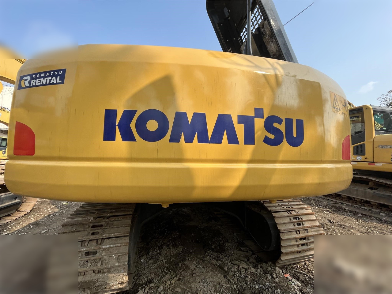 KOMATSU PC200-8 - Bager gusjeničar: slika KOMATSU PC200-8 - Bager gusjeničar KOMATSU PC200-8 - Bager gusjeničar: slika KOMATSU PC200-8 - Bager gusjeničar