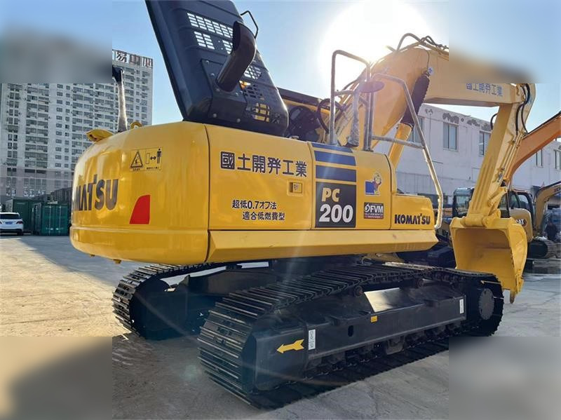 KOMATSU PC200-8N1 - Bager gusjeničar: slika KOMATSU PC200-8N1 - Bager gusjeničar KOMATSU PC200-8N1 - Bager gusjeničar: slika KOMATSU PC200-8N1 - Bager gusjeničar