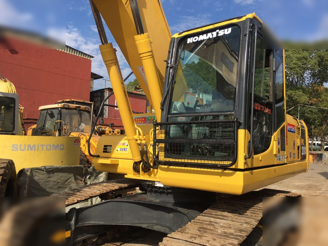 KOMATSU PC200-8N1 - Bager gusjeničar: slika KOMATSU PC200-8N1 - Bager gusjeničar KOMATSU PC200-8N1 - Bager gusjeničar: slika KOMATSU PC200-8N1 - Bager gusjeničar