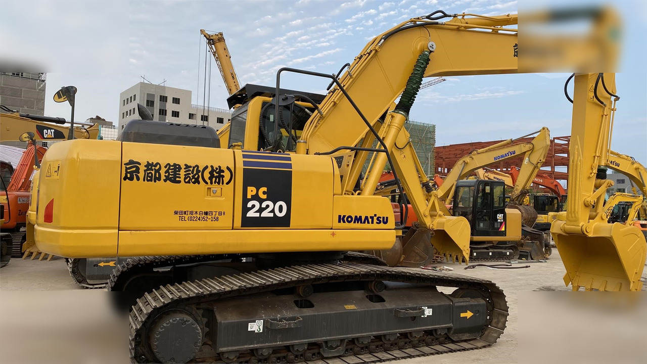 KOMATSU PC220-8 - Bager gusjeničar: slika KOMATSU PC220-8 - Bager gusjeničar KOMATSU PC220-8 - Bager gusjeničar: slika KOMATSU PC220-8 - Bager gusjeničar