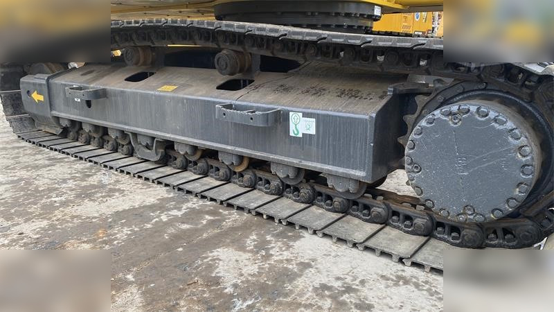 KOMATSU PC220-8 - Bager gusjeničar: slika KOMATSU PC220-8 - Bager gusjeničar KOMATSU PC220-8 - Bager gusjeničar: slika KOMATSU PC220-8 - Bager gusjeničar