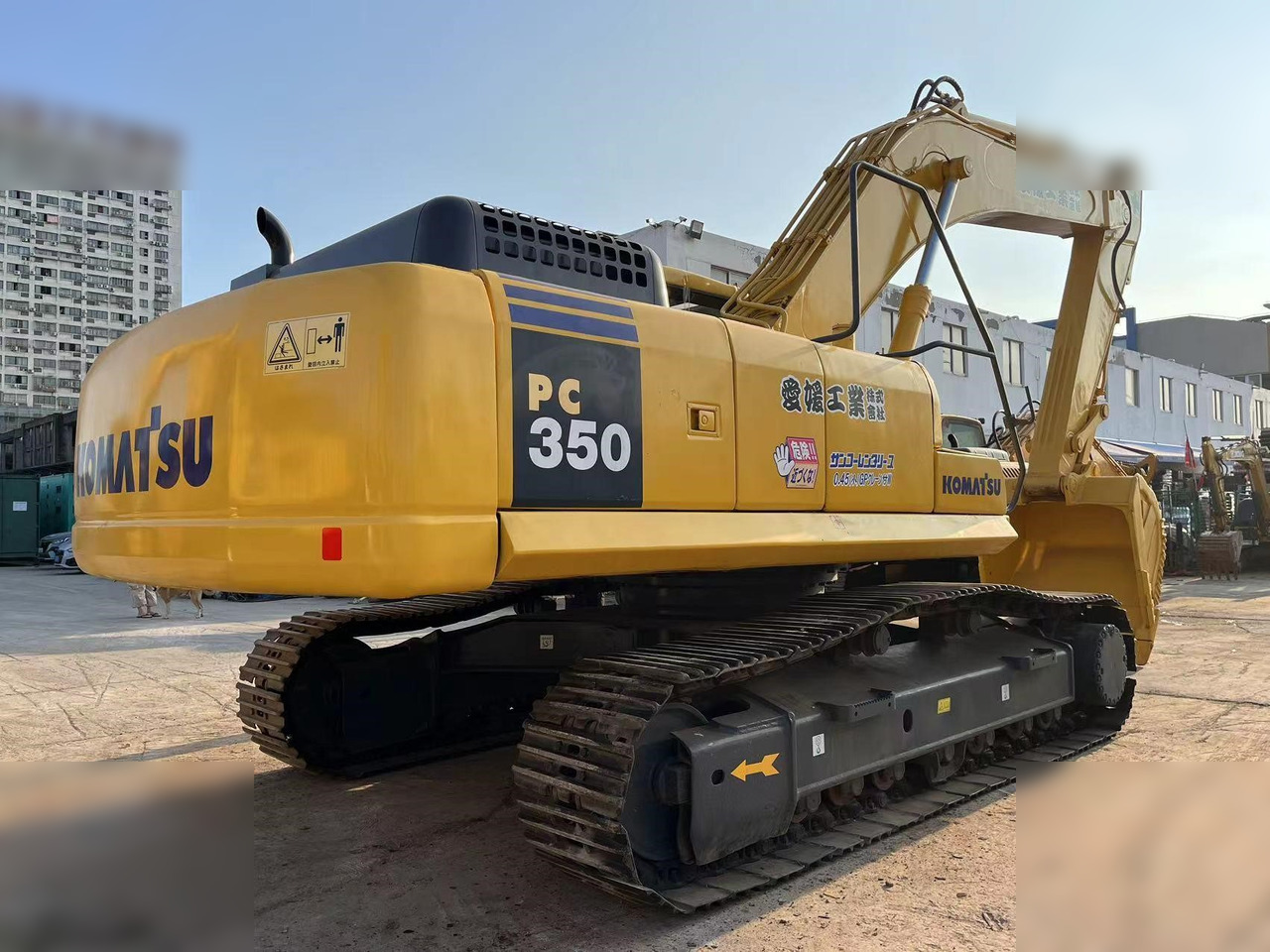 KOMATSU PC350-7 - Bager gusjeničar: slika KOMATSU PC350-7 - Bager gusjeničar KOMATSU PC350-7 - Bager gusjeničar: slika KOMATSU PC350-7 - Bager gusjeničar