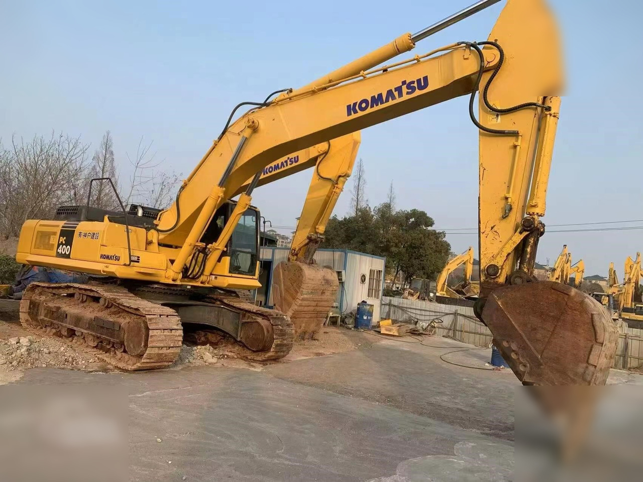 KOMATSU PC400-7 - Bager gusjeničar: slika KOMATSU PC400-7 - Bager gusjeničar KOMATSU PC400-7 - Bager gusjeničar: slika KOMATSU PC400-7 - Bager gusjeničar