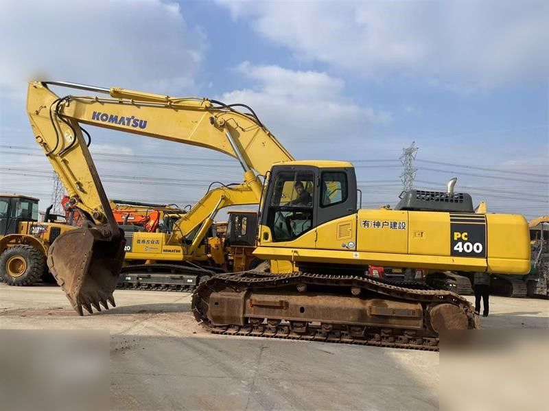 KOMATSU PC400-7 - Bager gusjeničar: slika KOMATSU PC400-7 - Bager gusjeničar KOMATSU PC400-7 - Bager gusjeničar: slika KOMATSU PC400-7 - Bager gusjeničar