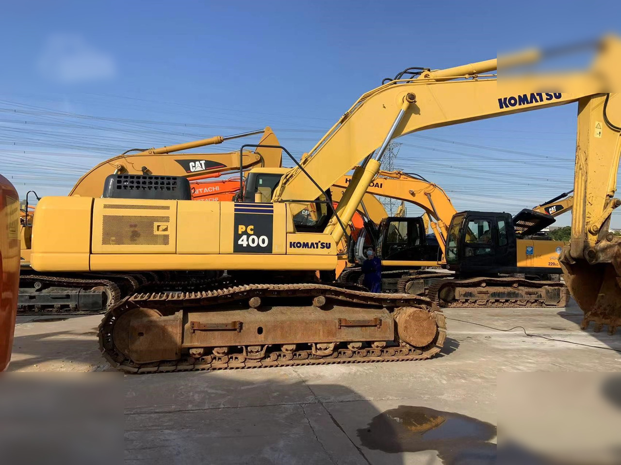 KOMATSU PC400-7 - Bager gusjeničar: slika KOMATSU PC400-7 - Bager gusjeničar KOMATSU PC400-7 - Bager gusjeničar: slika KOMATSU PC400-7 - Bager gusjeničar