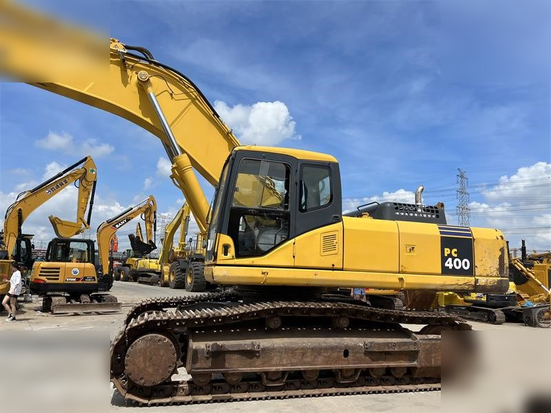 KOMATSU PC400-8 - Bager gusjeničar: slika KOMATSU PC400-8 - Bager gusjeničar KOMATSU PC400-8 - Bager gusjeničar: slika KOMATSU PC400-8 - Bager gusjeničar