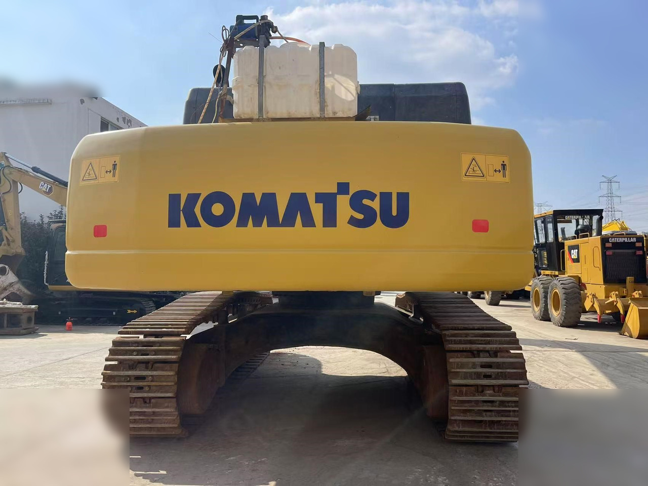 KOMATSU PC400-8 - Bager gusjeničar: slika KOMATSU PC400-8 - Bager gusjeničar KOMATSU PC400-8 - Bager gusjeničar: slika KOMATSU PC400-8 - Bager gusjeničar