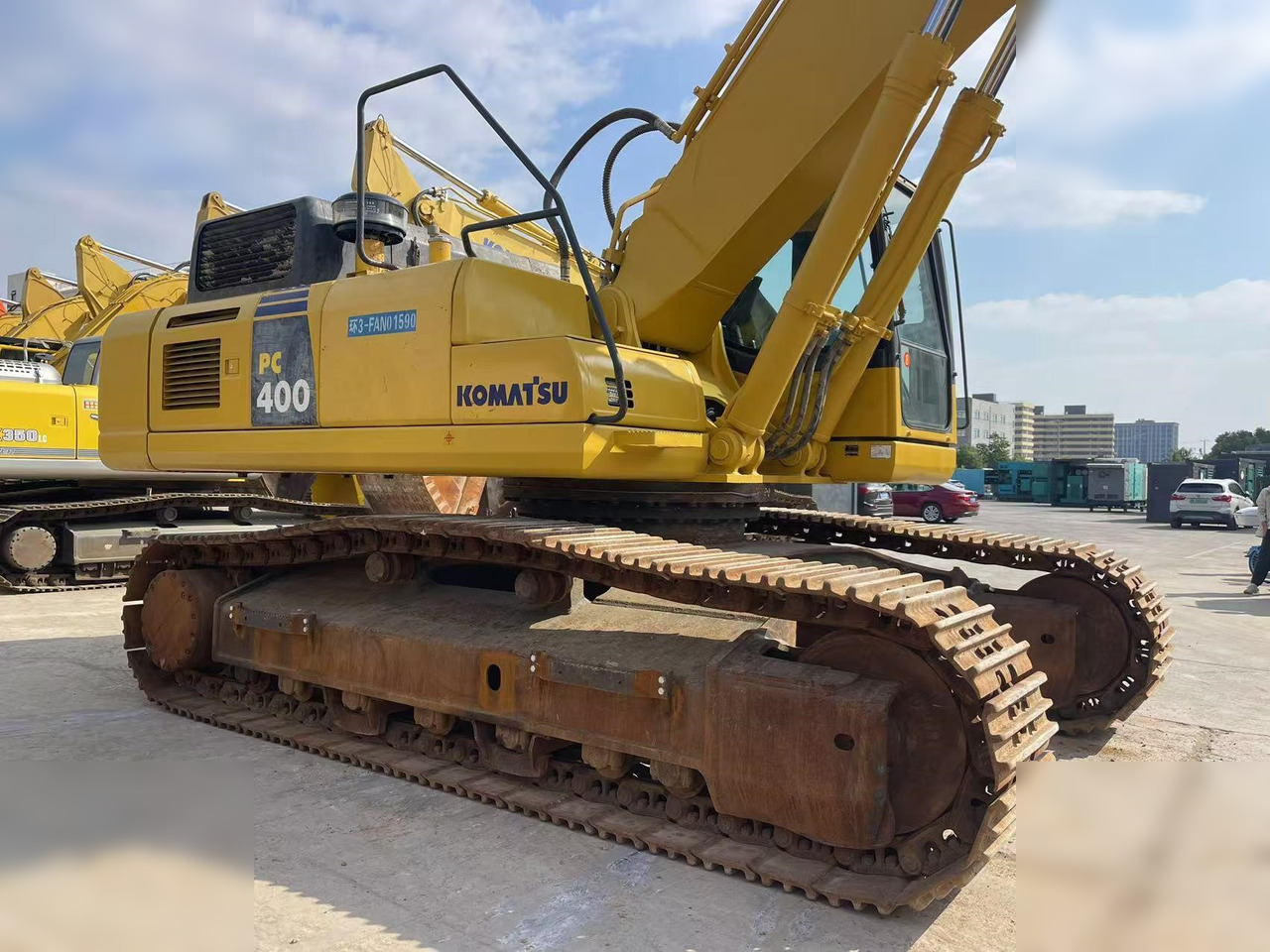 KOMATSU PC400-8 - Bager gusjeničar: slika KOMATSU PC400-8 - Bager gusjeničar KOMATSU PC400-8 - Bager gusjeničar: slika KOMATSU PC400-8 - Bager gusjeničar