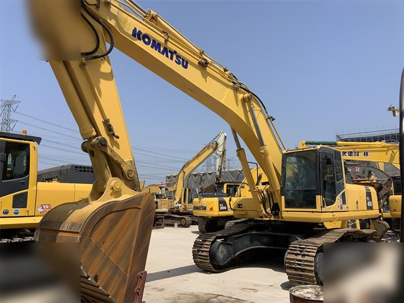 KOMATSU PC400-8 - Bager gusjeničar: slika KOMATSU PC400-8 - Bager gusjeničar KOMATSU PC400-8 - Bager gusjeničar: slika KOMATSU PC400-8 - Bager gusjeničar