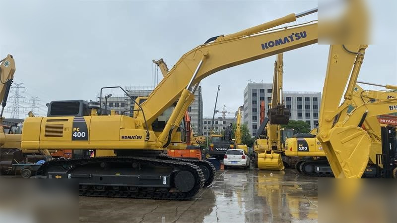 KOMATSU PC400-8 - Bager gusjeničar: slika KOMATSU PC400-8 - Bager gusjeničar KOMATSU PC400-8 - Bager gusjeničar: slika KOMATSU PC400-8 - Bager gusjeničar