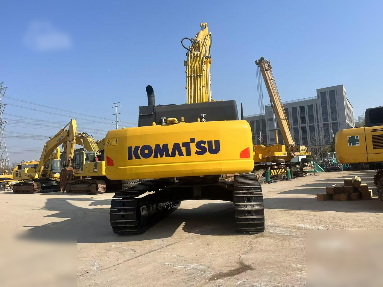 KOMATSU PC400-8R - Bager gusjeničar: slika KOMATSU PC400-8R - Bager gusjeničar KOMATSU PC400-8R - Bager gusjeničar: slika KOMATSU PC400-8R - Bager gusjeničar