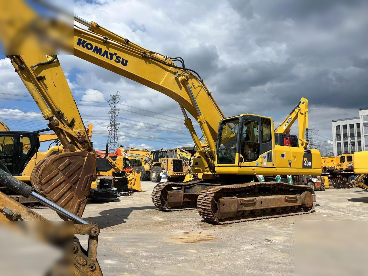 KOMATSU PC400-8R - Bager gusjeničar: slika KOMATSU PC400-8R - Bager gusjeničar KOMATSU PC400-8R - Bager gusjeničar: slika KOMATSU PC400-8R - Bager gusjeničar