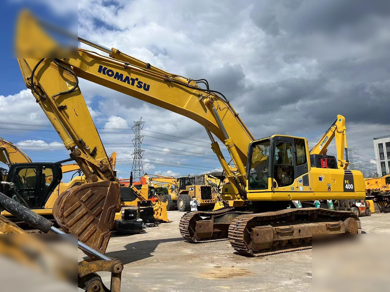 KOMATSU PC400-8R - Bager gusjeničar: slika KOMATSU PC400-8R - Bager gusjeničar KOMATSU PC400-8R - Bager gusjeničar: slika KOMATSU PC400-8R - Bager gusjeničar