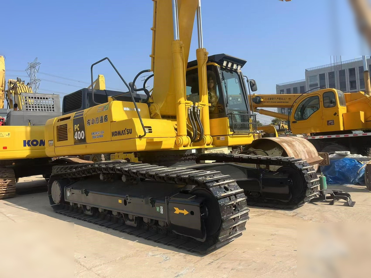 KOMATSU PC400-8R - Bager gusjeničar: slika KOMATSU PC400-8R - Bager gusjeničar KOMATSU PC400-8R - Bager gusjeničar: slika KOMATSU PC400-8R - Bager gusjeničar