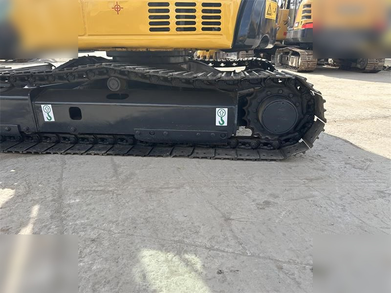 KOMATSU PC55MR-2 - Mini bager: slika KOMATSU PC55MR-2 - Mini bager KOMATSU PC55MR-2 - Mini bager: slika KOMATSU PC55MR-2 - Mini bager