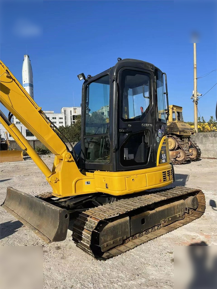 KOMATSU PC55MR-2 - Mini bager: slika KOMATSU PC55MR-2 - Mini bager KOMATSU PC55MR-2 - Mini bager: slika KOMATSU PC55MR-2 - Mini bager