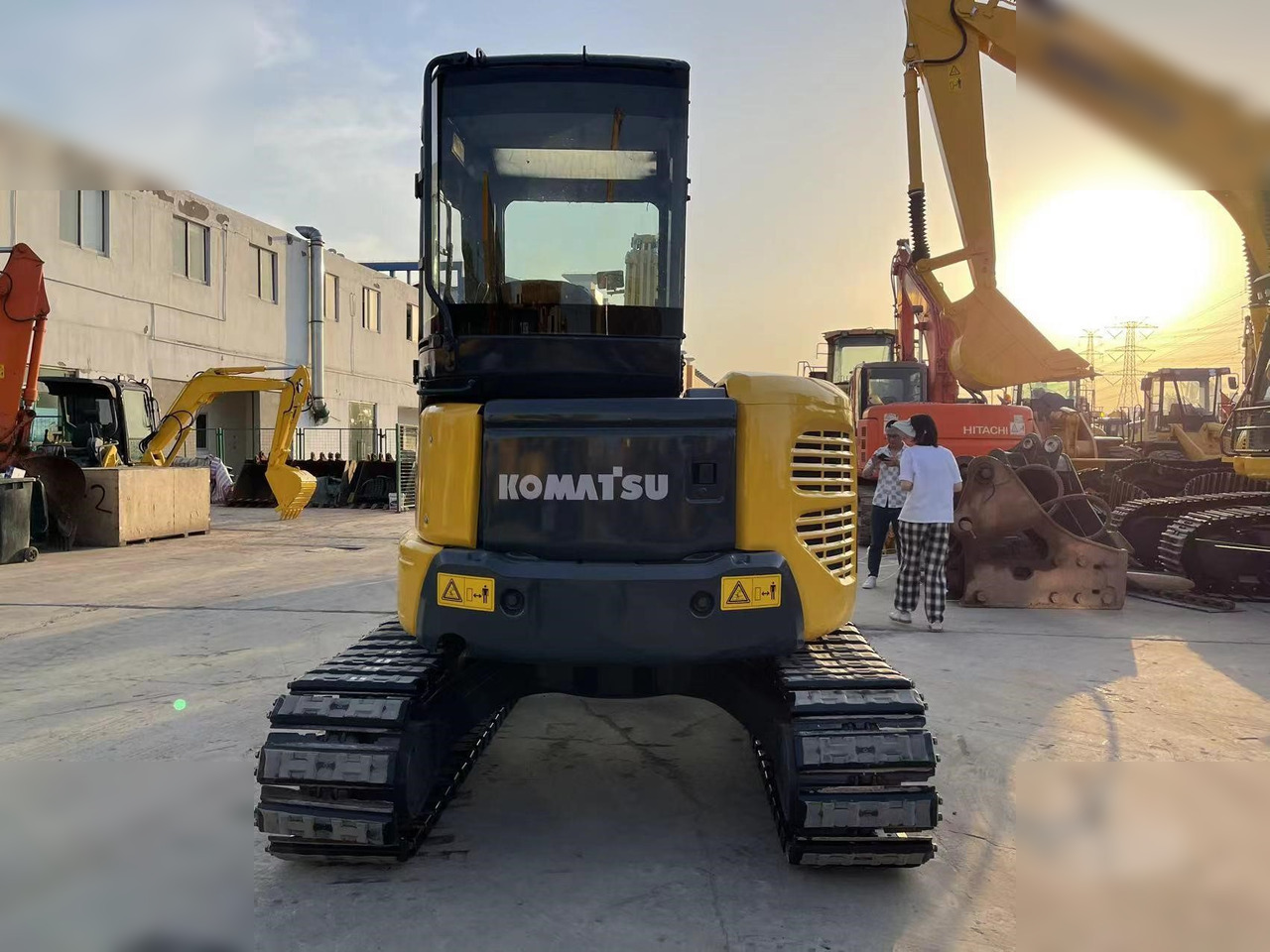 KOMATSU PC55MR-2 - Mini bager: slika KOMATSU PC55MR-2 - Mini bager KOMATSU PC55MR-2 - Mini bager: slika KOMATSU PC55MR-2 - Mini bager
