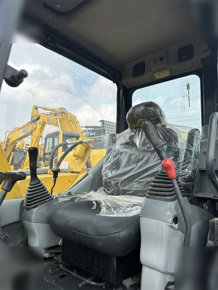 Bager gusjeničar KOMATSU PC78US-6: slika Bager gusjeničar KOMATSU PC78US-6